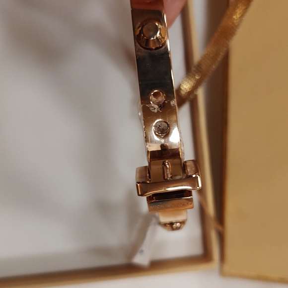 MICHAEL KORS - Picture 3 of 3